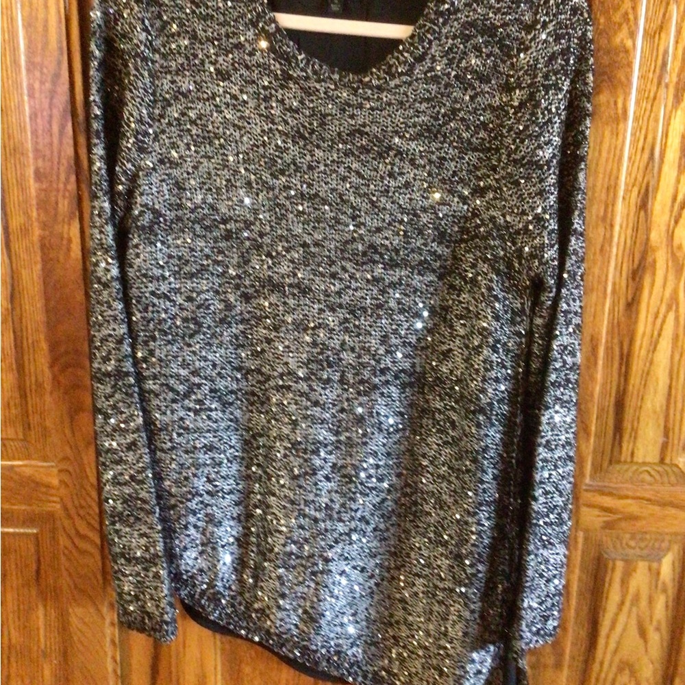 Gorgeous APT 9 XL Embellished Sweater